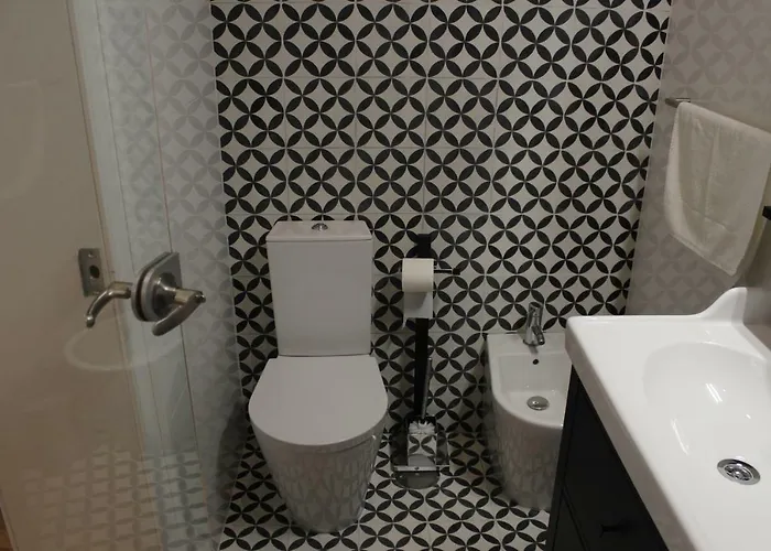 Augusta Street 213 - 2 Dto *